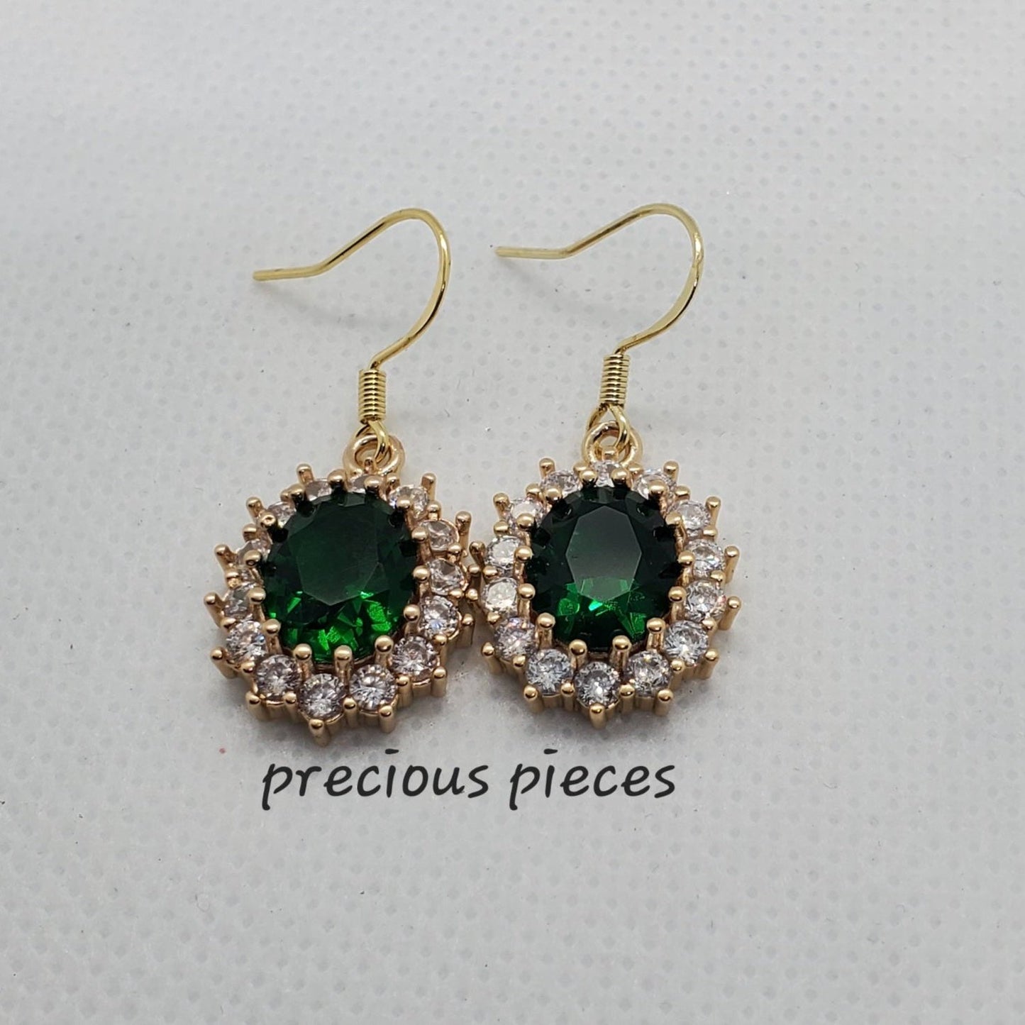 Vintage Oval Glass Emerald Green Earrings