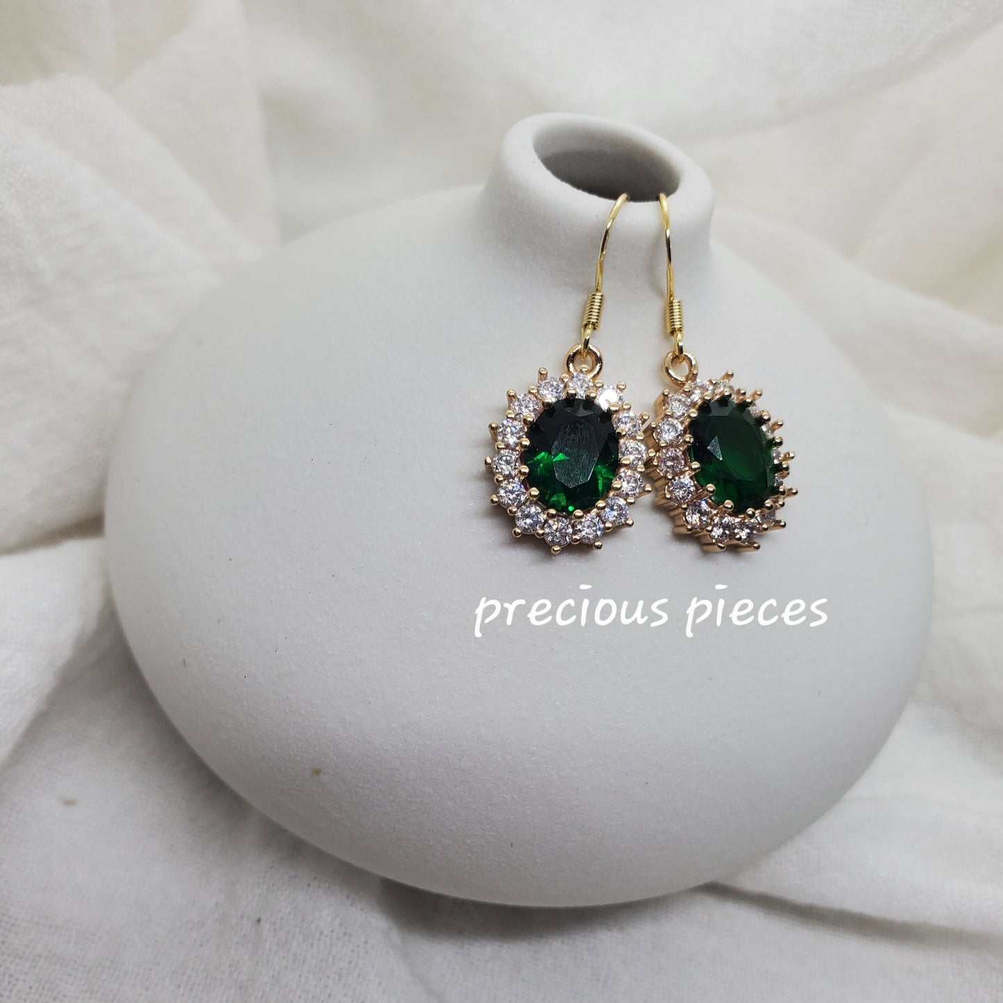 Vintage Oval Glass Emerald Green Earrings