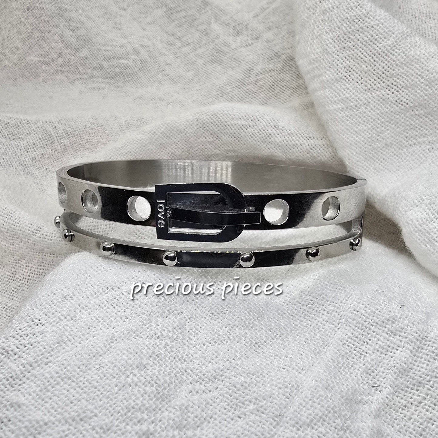 Stainless Steel Belt Shape Love Word Bangle Bracelet