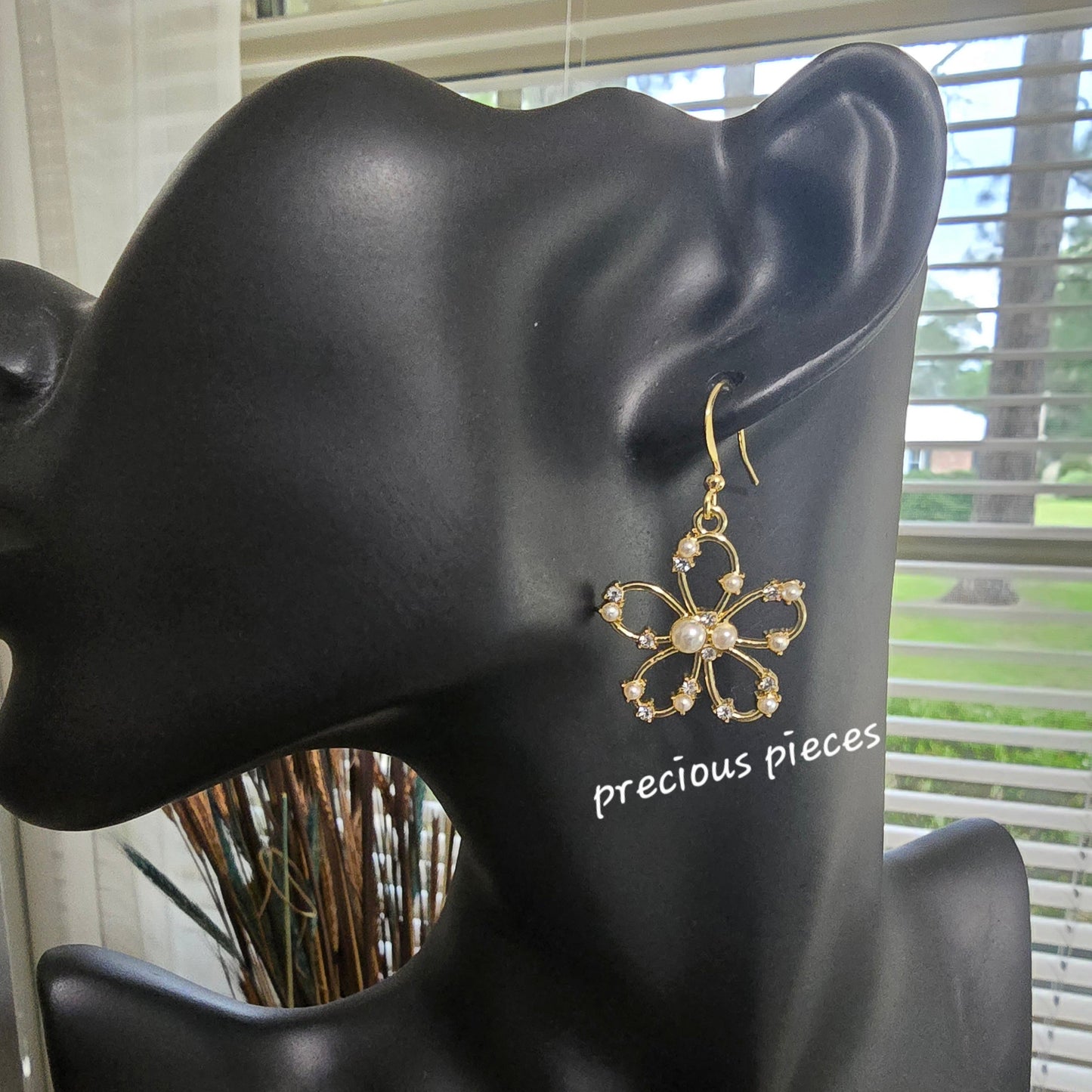 Pearl Flower Earrings