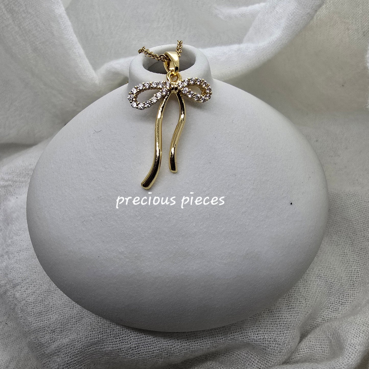 Rhinestone Bow Necklace