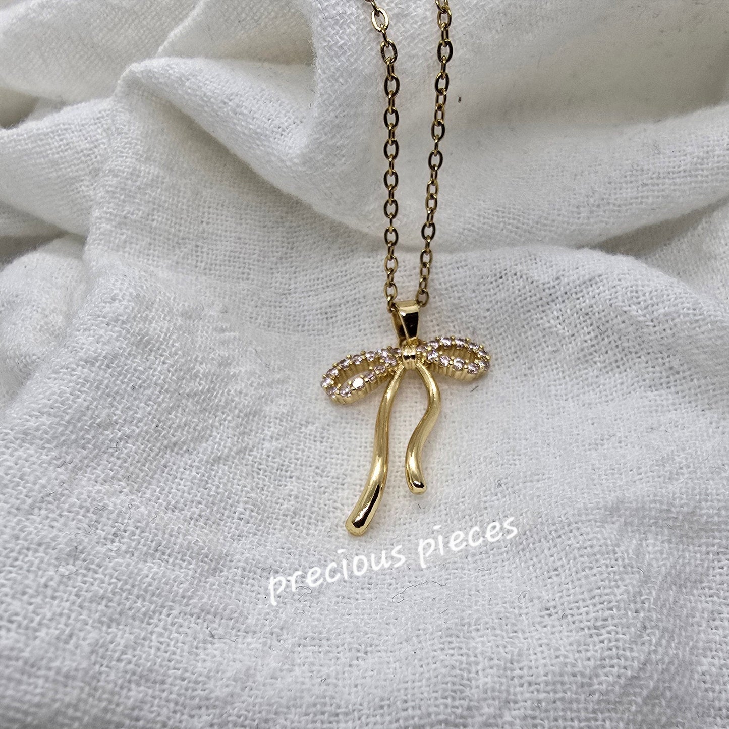 Rhinestone Bow Necklace