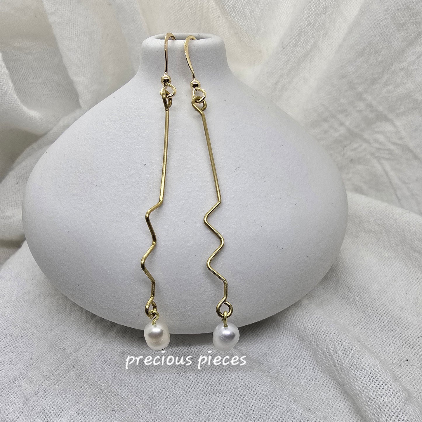 Zigzag Pearl Drop Earrings
