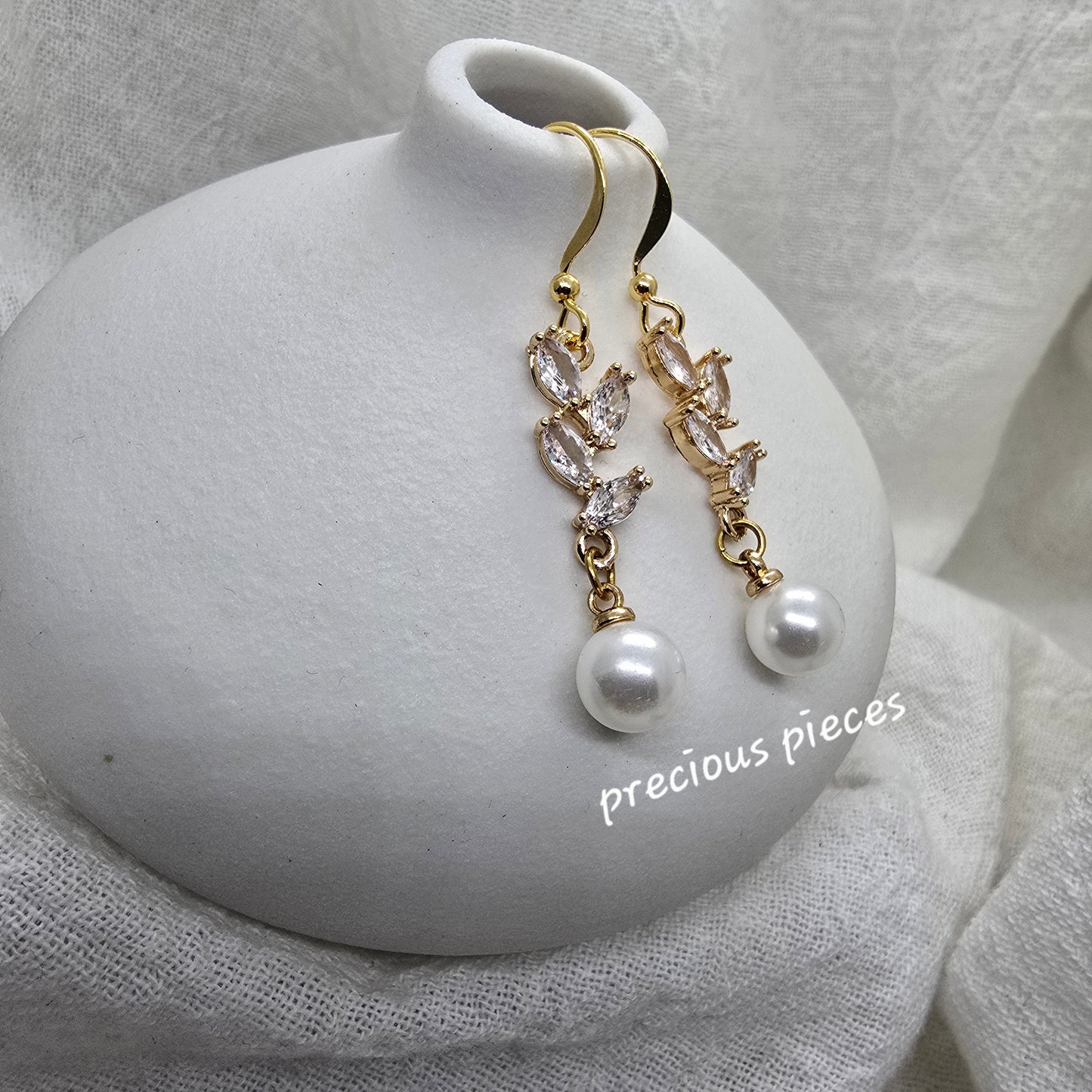 Cubic Zirconia Branch Pearl Earrings