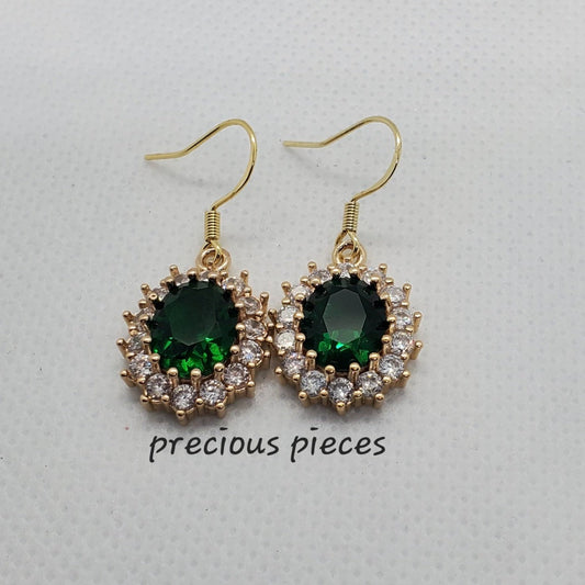 Vintage Oval Glass Emerald Green Earrings