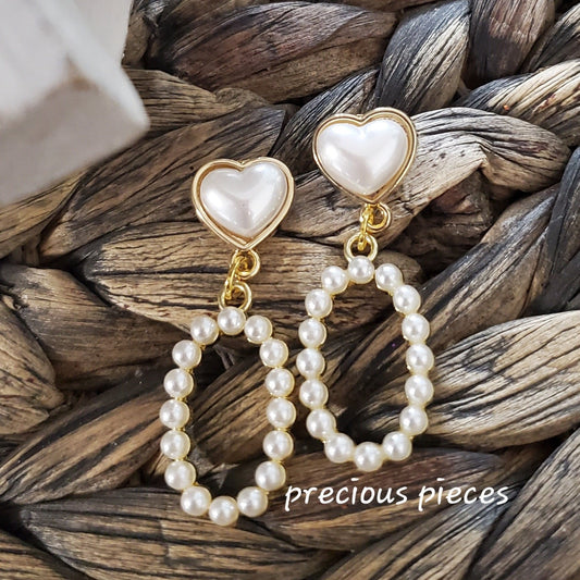 Love for Pearls Earrings