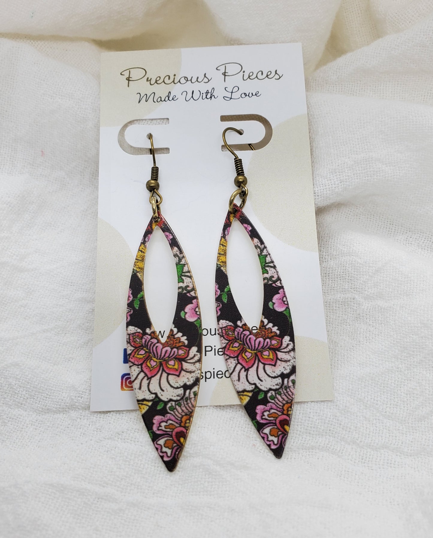 Oval Floral Dangle Earrings