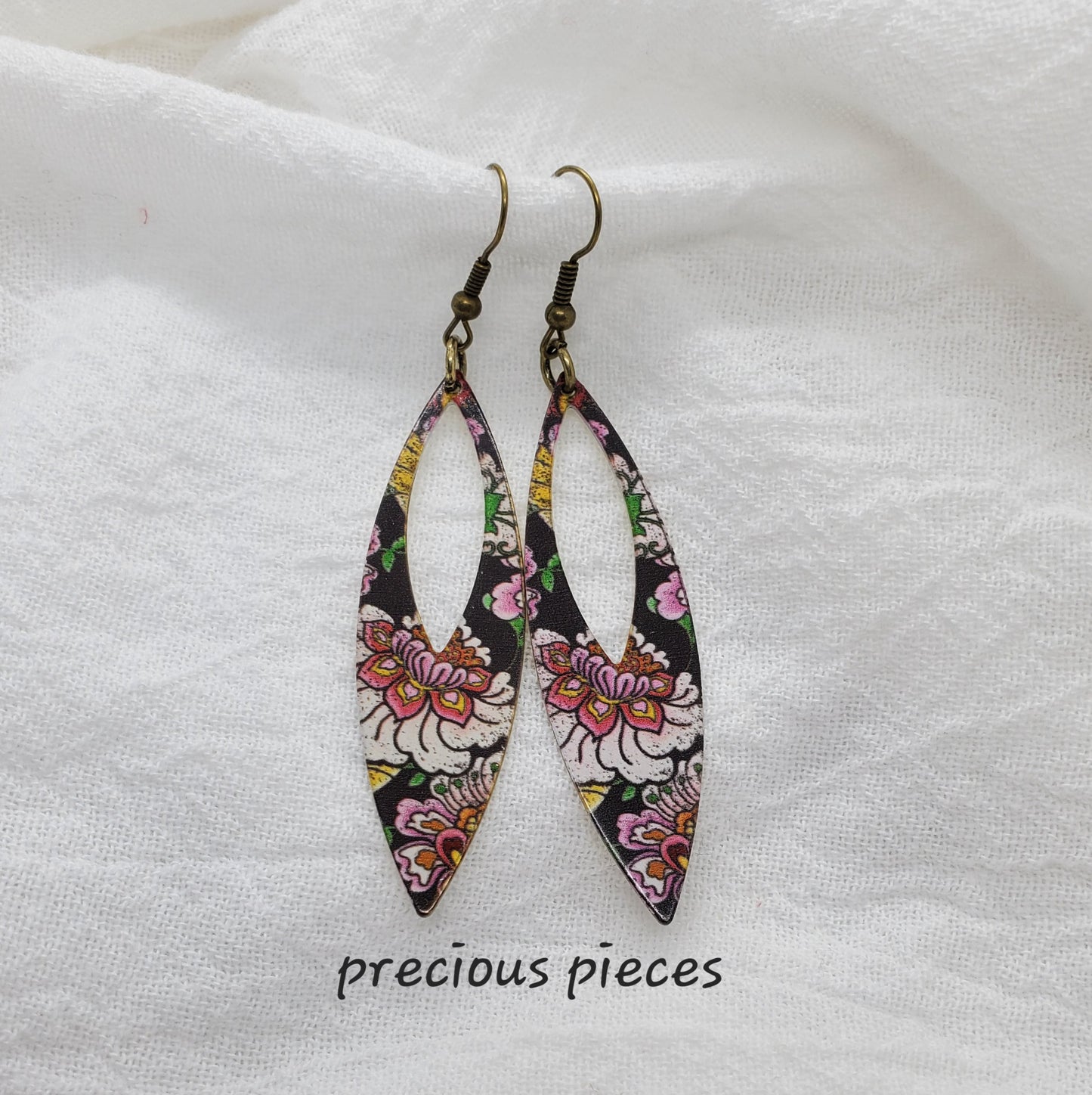 Oval Floral Dangle Earrings