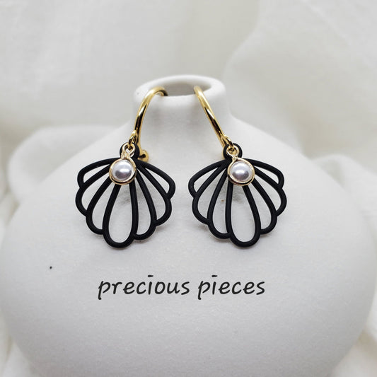 Black Ginkgo Leaf and Pearl Earrings
