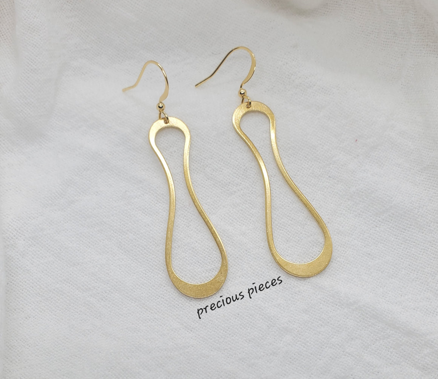 Swirly Shape Dangle Earrings