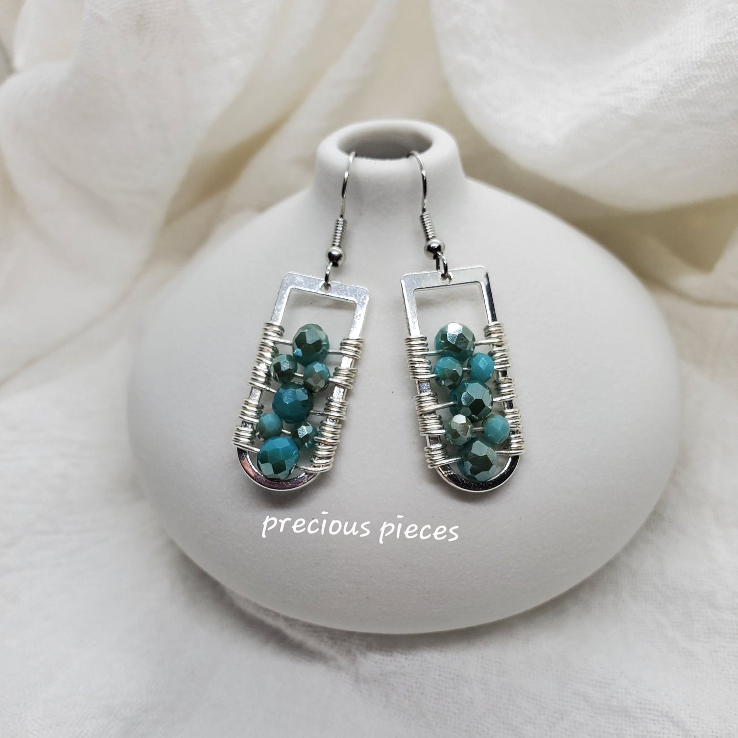 Aqua-Champange U-Shaped Earrings