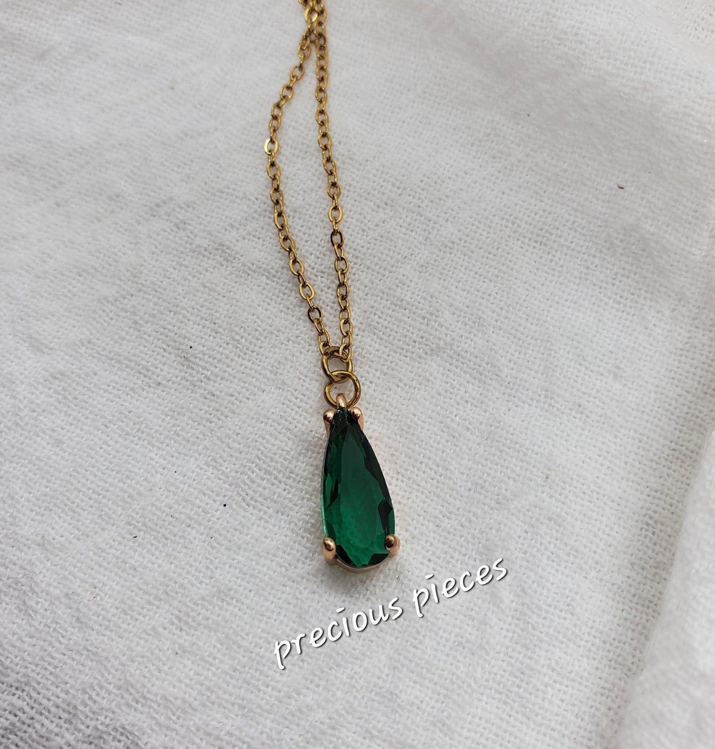 Vintage Teardrop Necklace