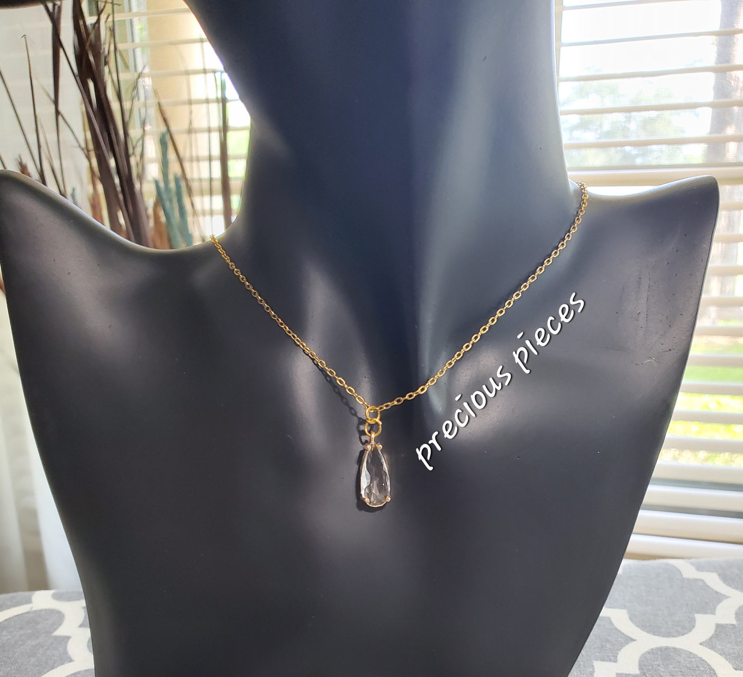 Vintage Teardrop Necklace