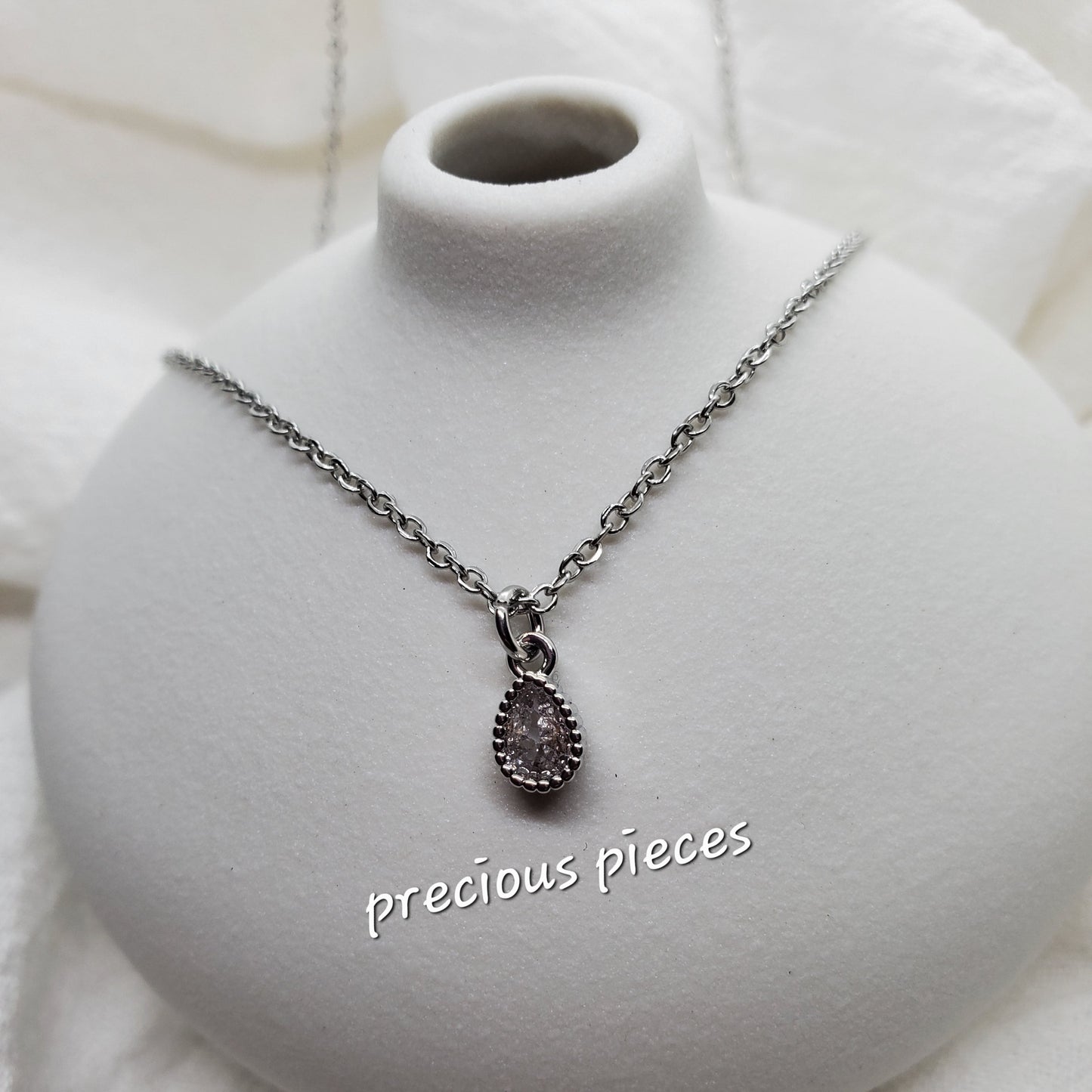 Dainty Teardrop Necklace