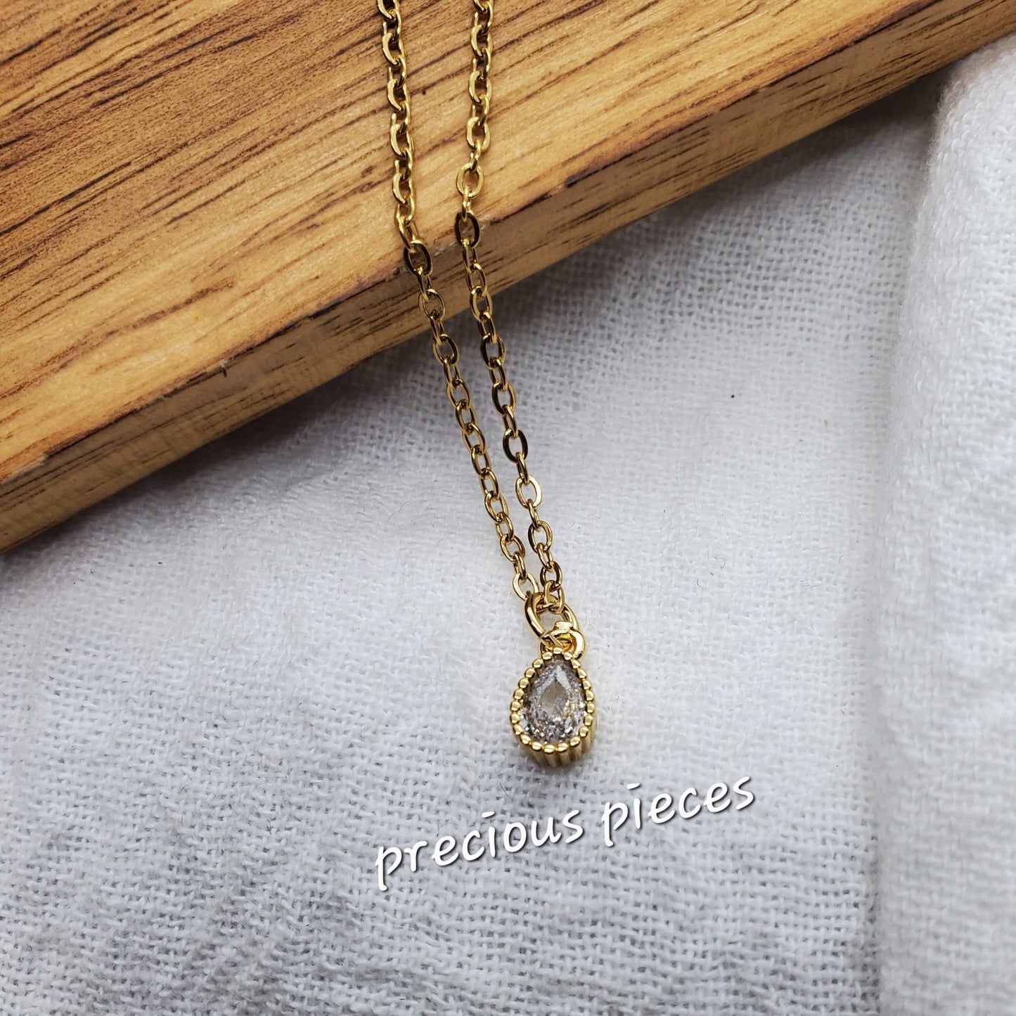 Dainty Teardrop Necklace