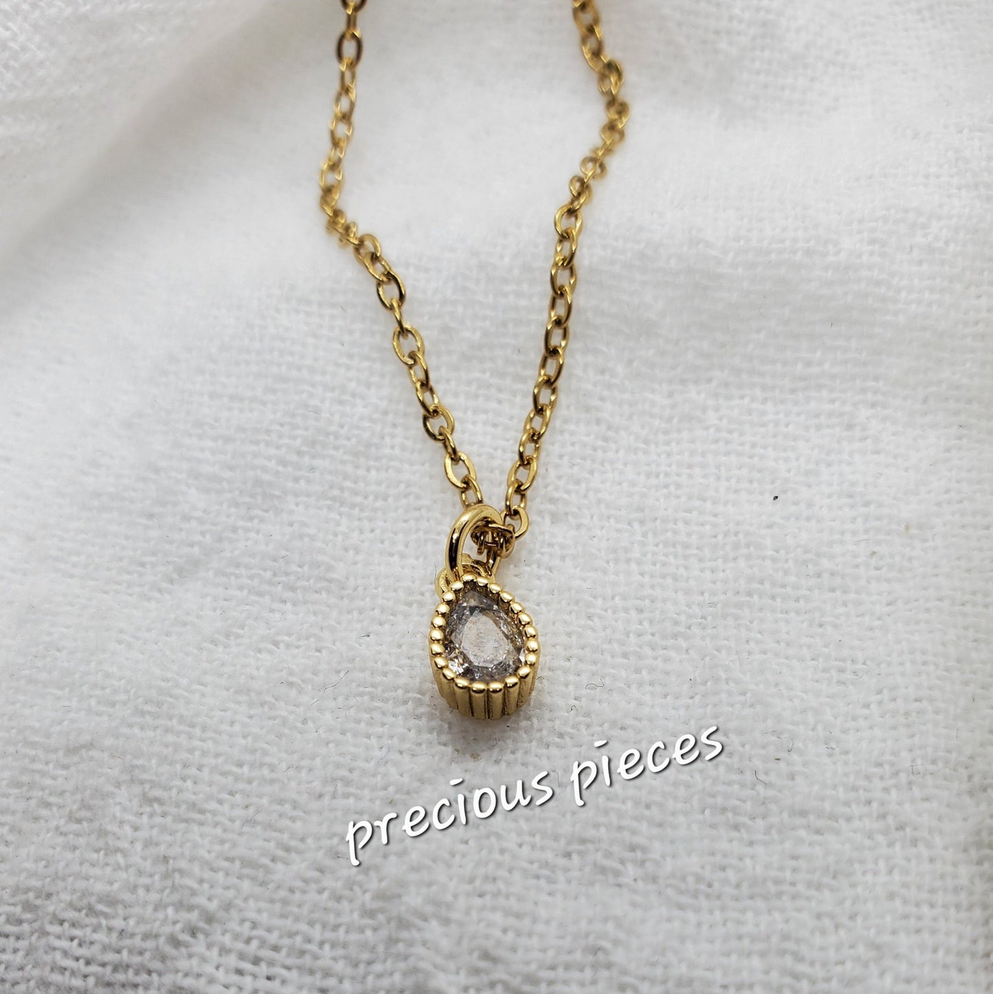 Dainty Teardrop Necklace