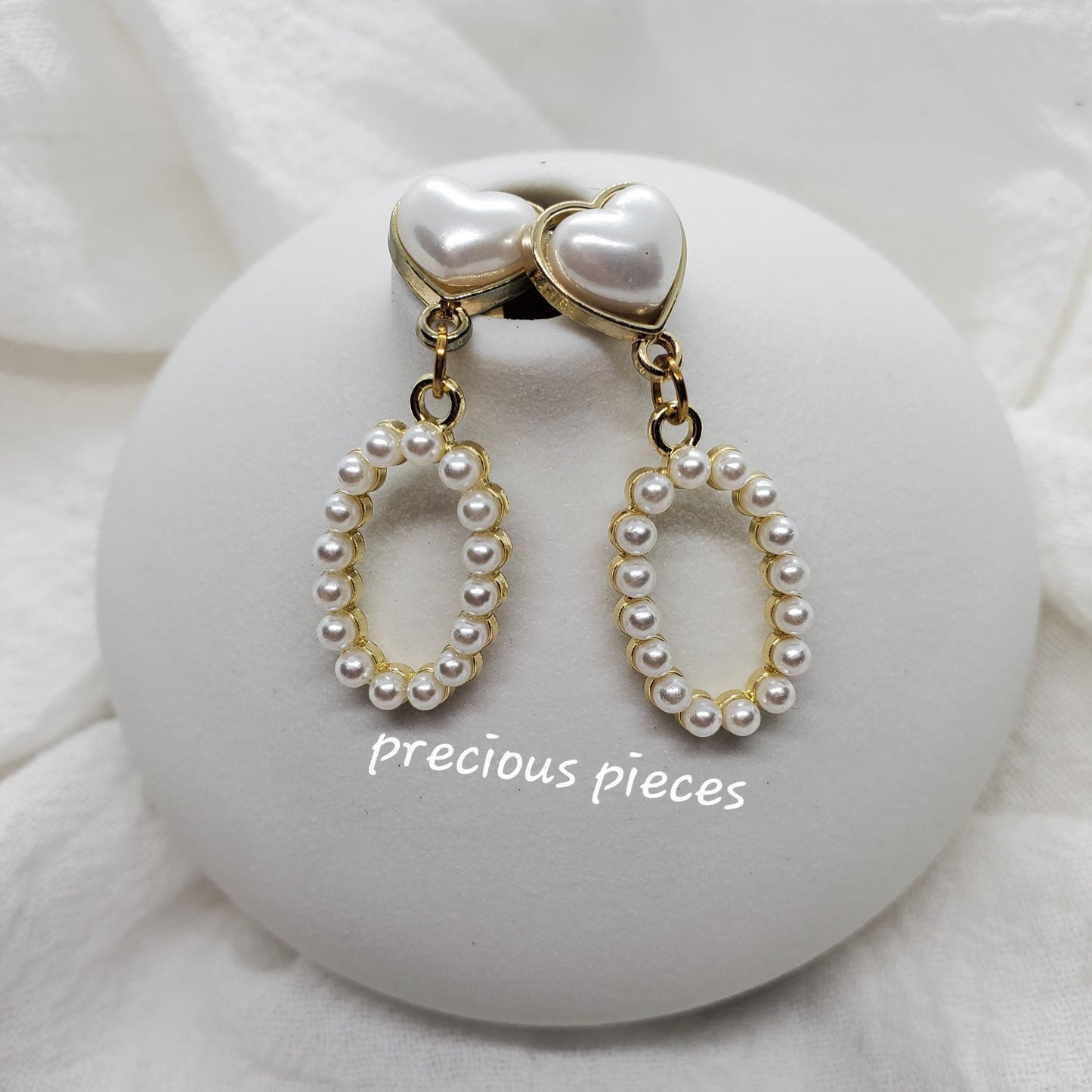 Love for Pearls Earrings