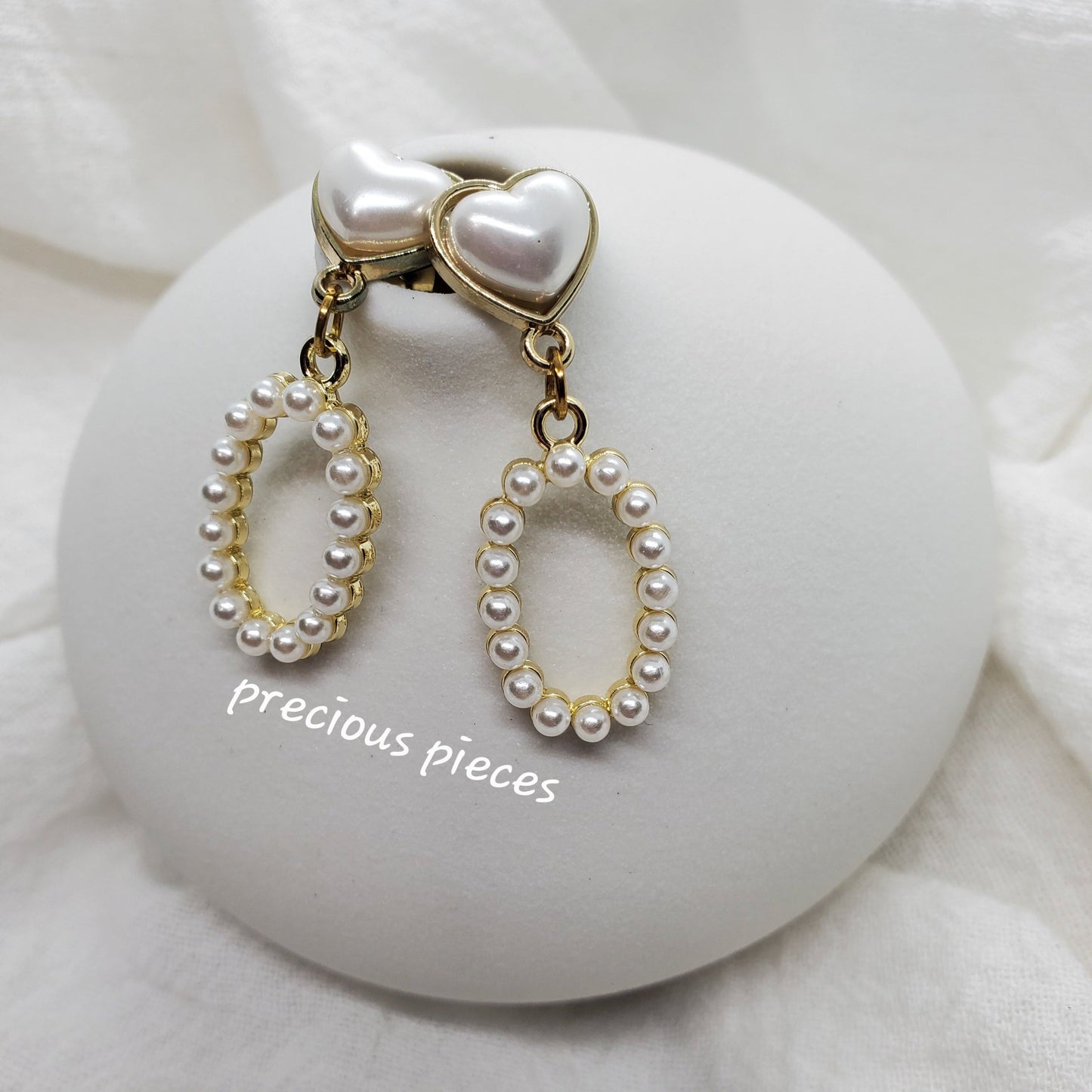 Love for Pearls Earrings