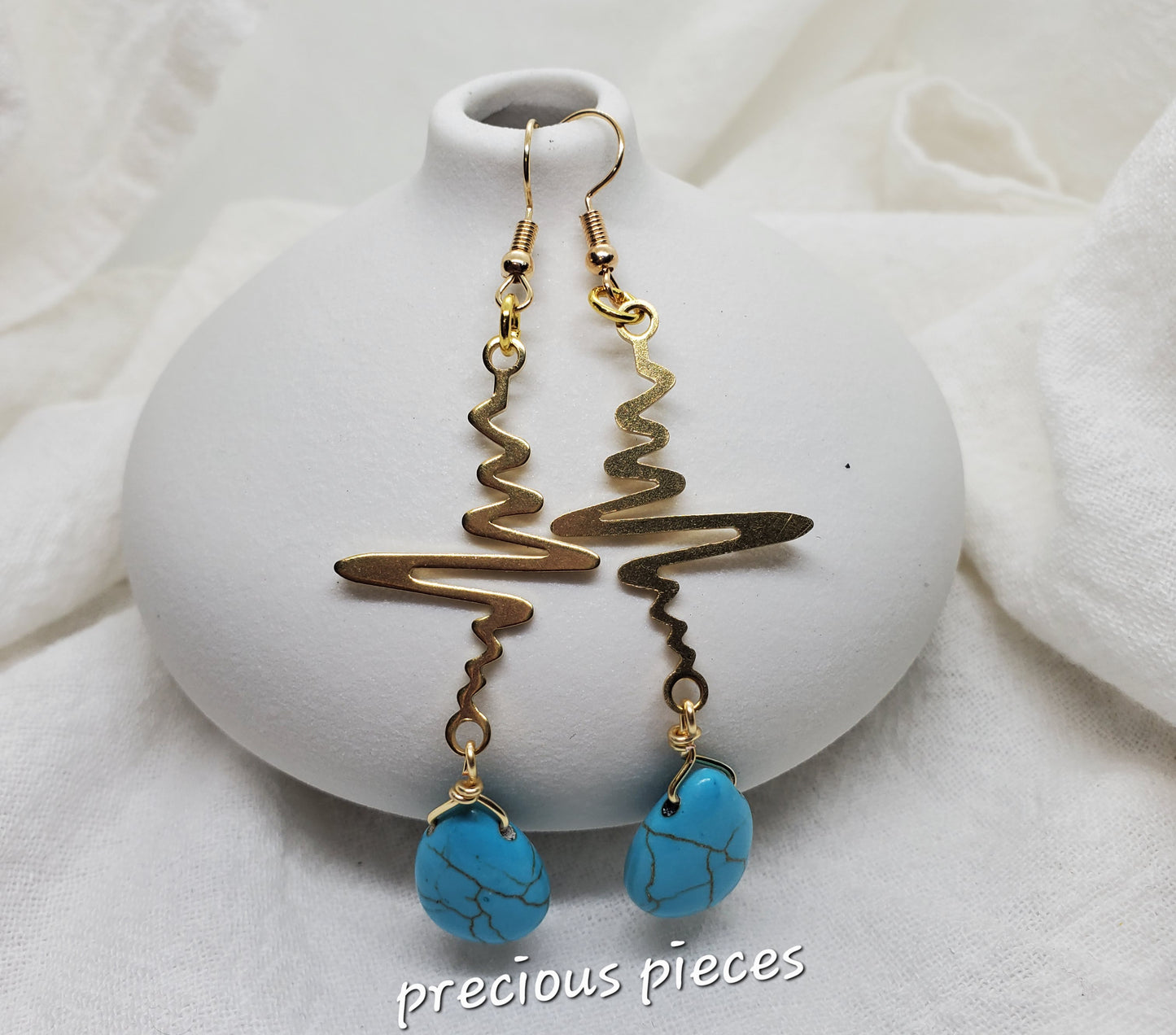 Wavy Turquoise Teardrop Earrings