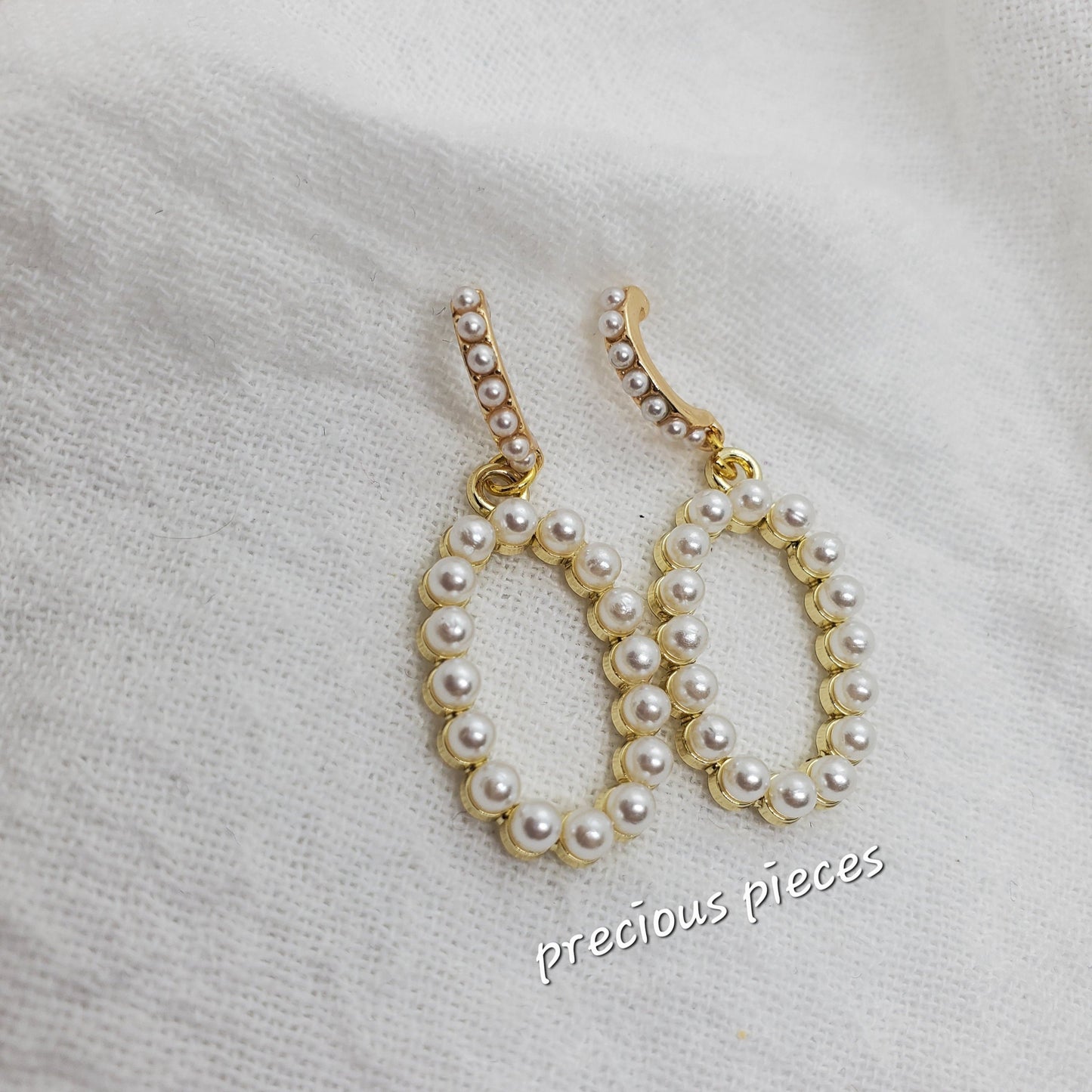 Pearl Oval Earrings