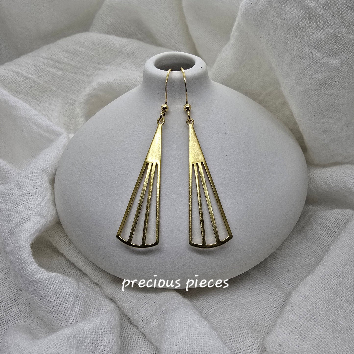 Scallop Dangle Earrings
