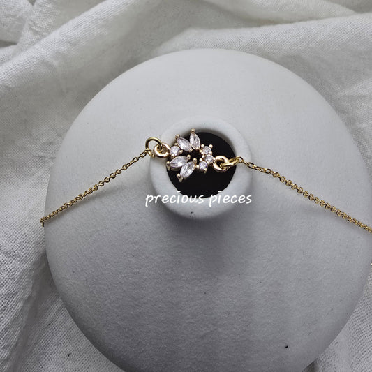 Zirconia Flower Bracelet