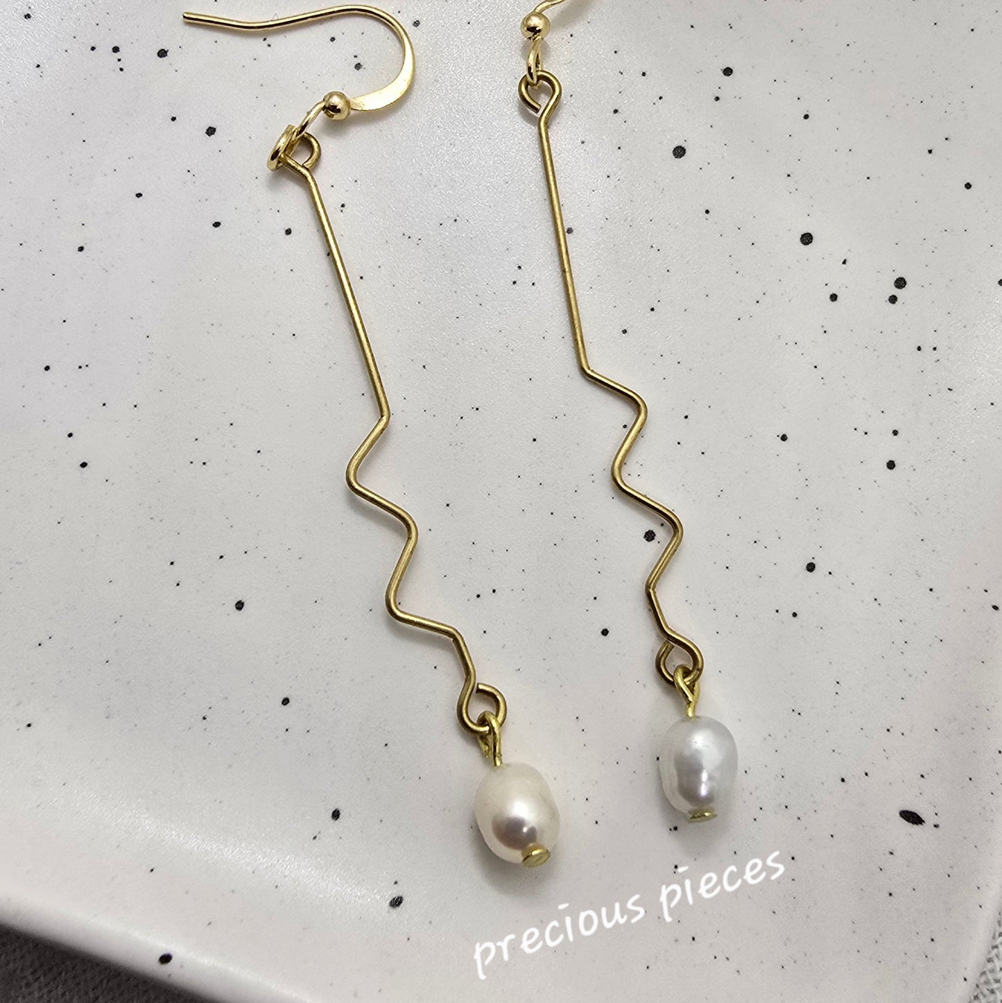 Zigzag Pearl Drop Earrings