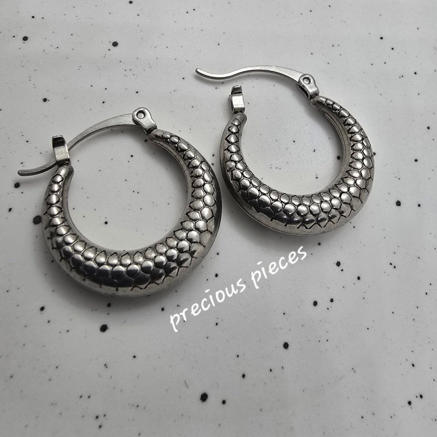 Honeycomb Pattern Silver Hoop Earrings