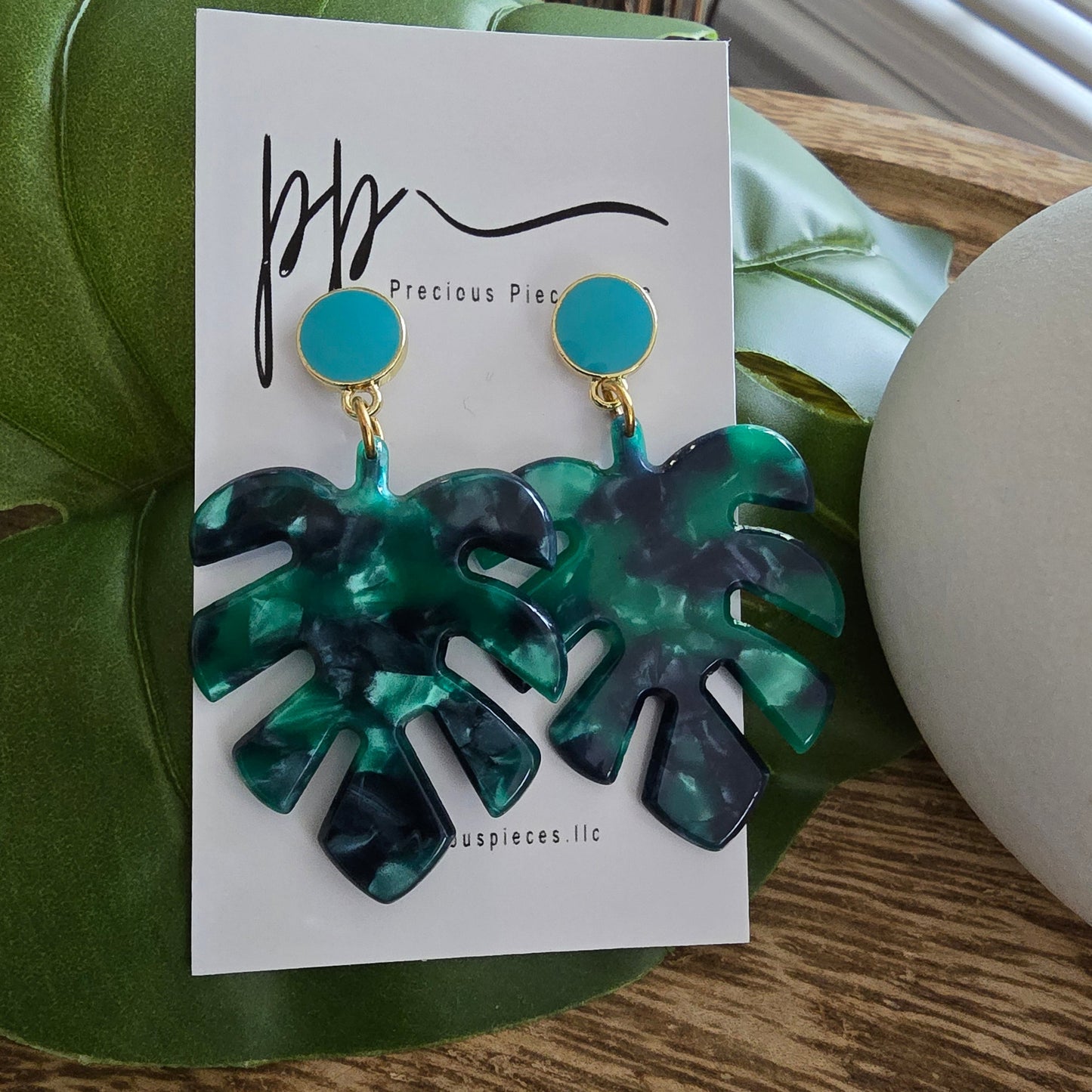 Green Monstera Leaf Earrings