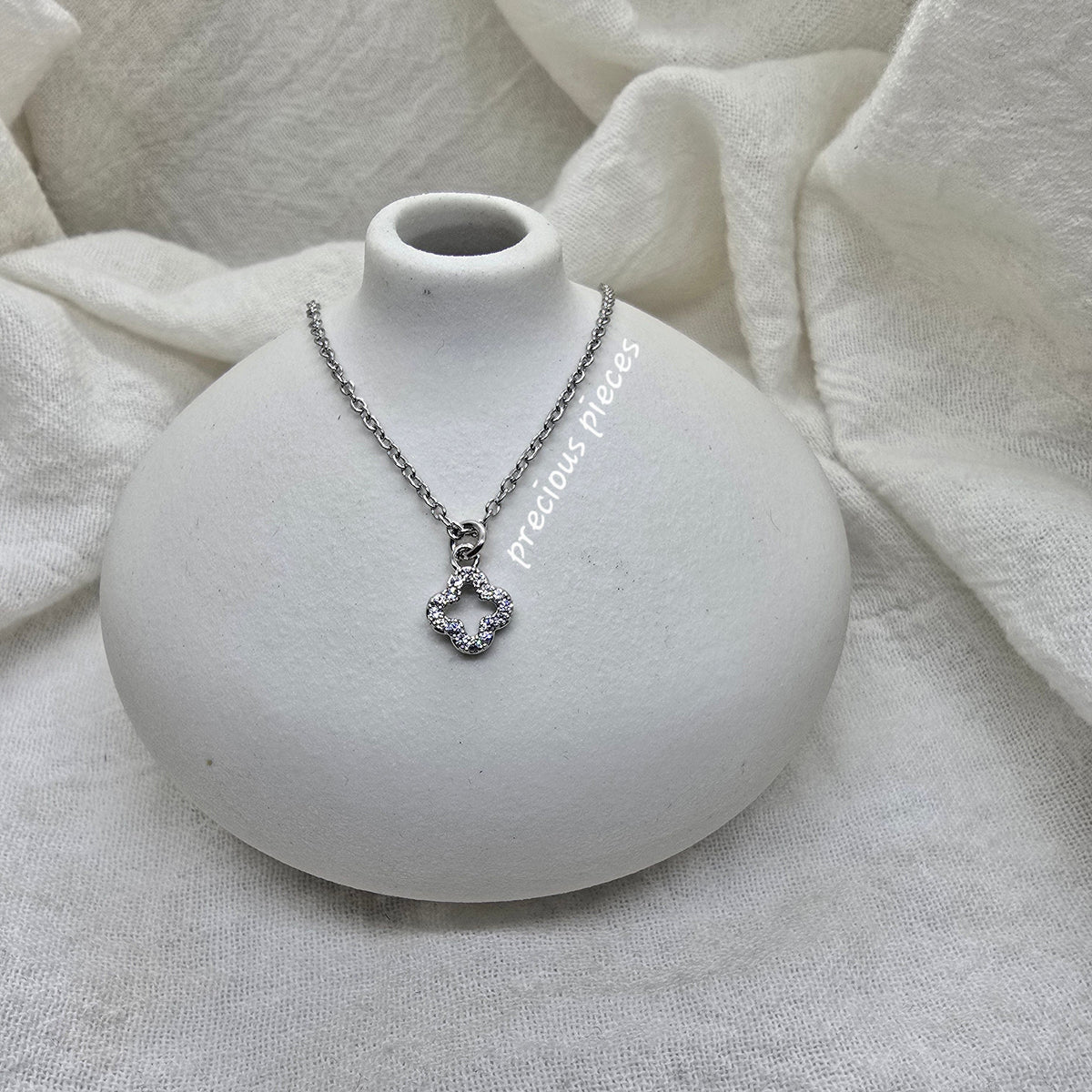 Clover Necklace