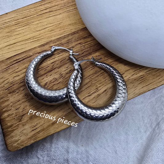 Honeycomb Pattern Silver Hoop Earrings