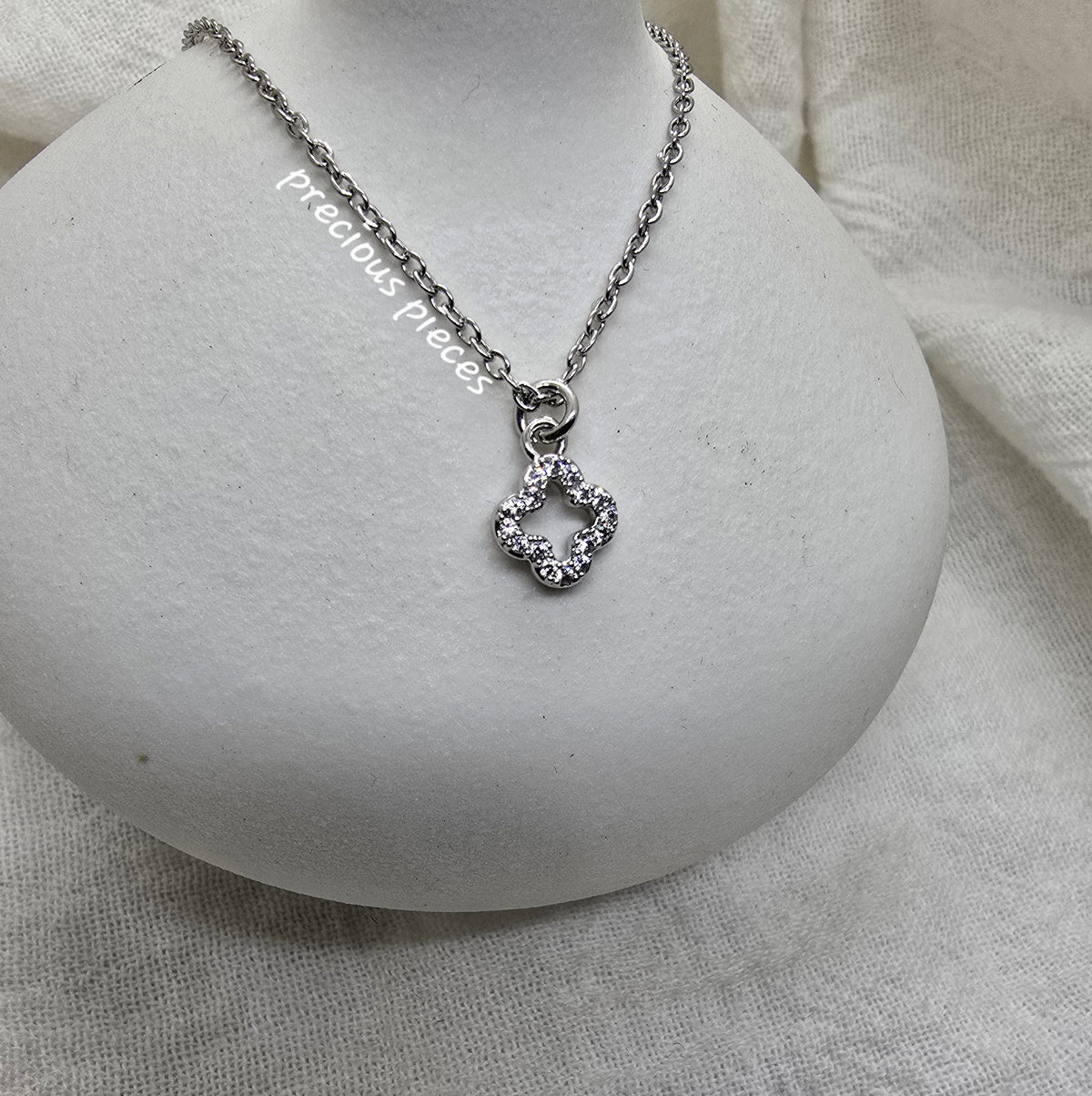 Clover Necklace