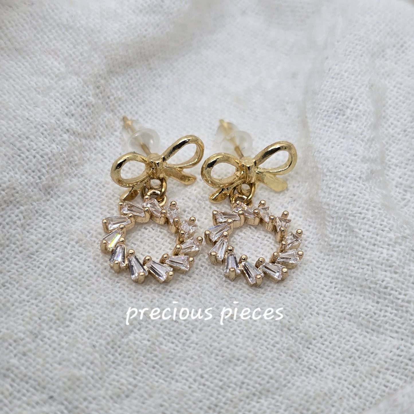 Gold Bow and Wreath Earrings