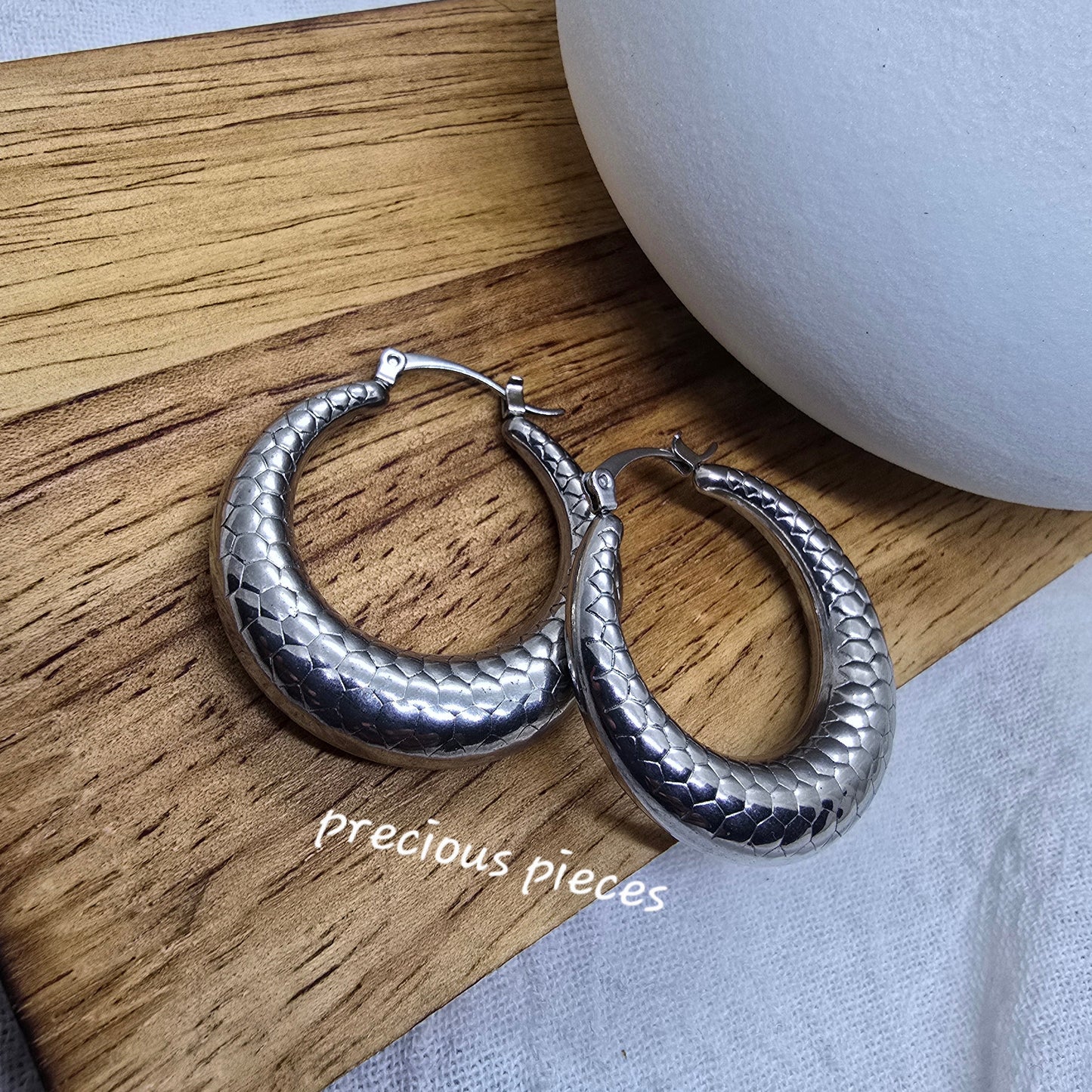 Honeycomb Pattern Silver Hoop Earrings