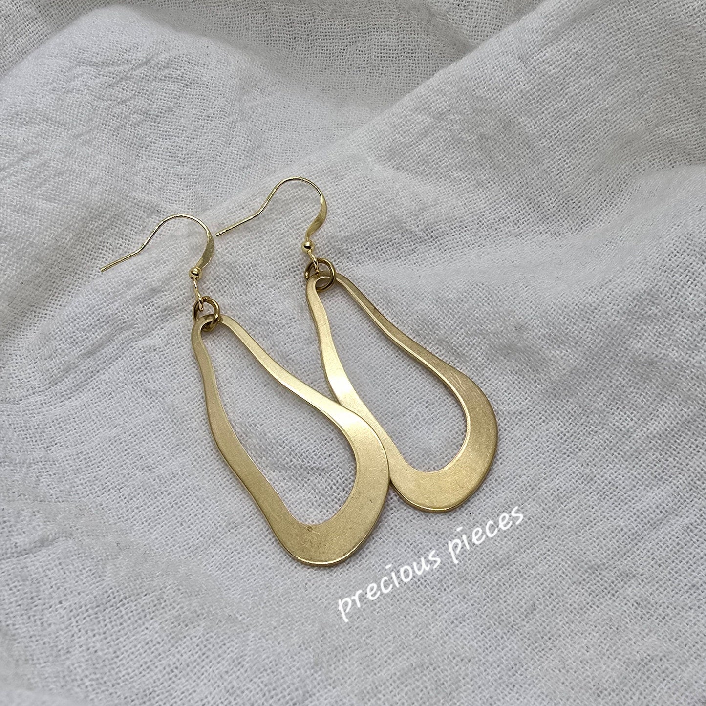 Wavy Teardrop Earrings
