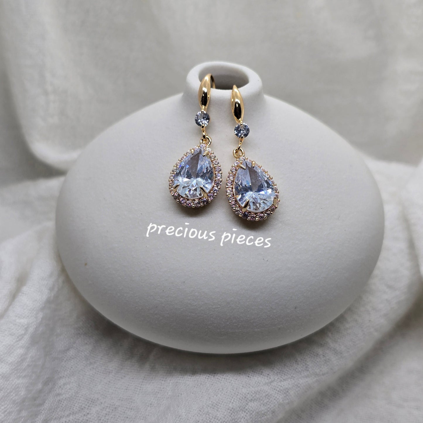 Zirconia Teardrop Earrings