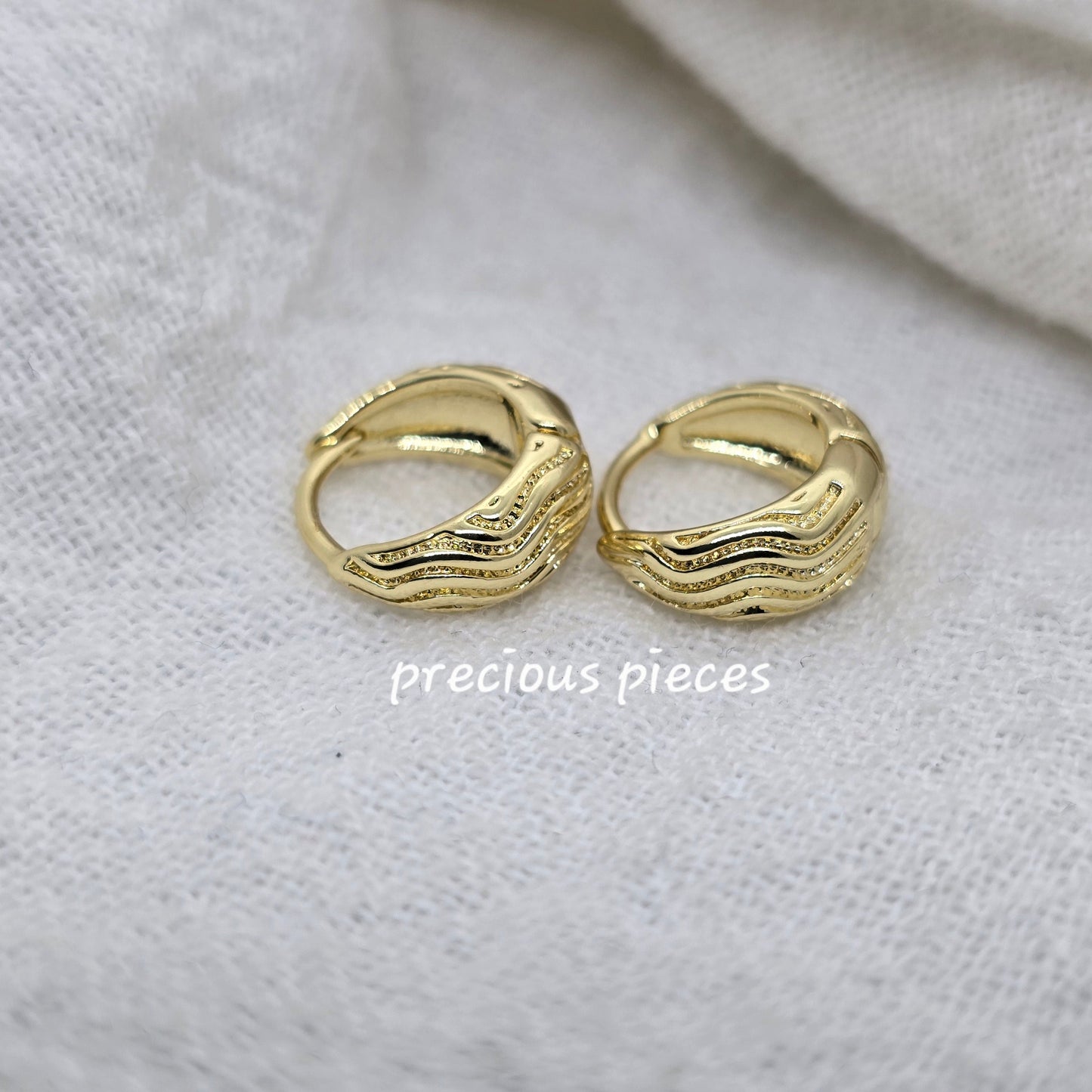 Mini Oval Huggie Earrings