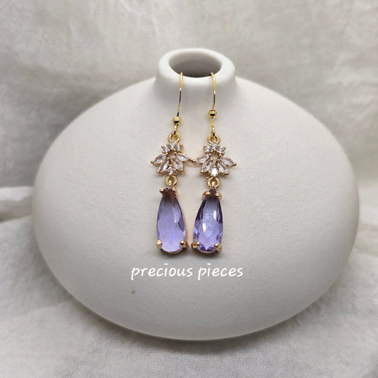 Vintage Teardrop Glass Earrings