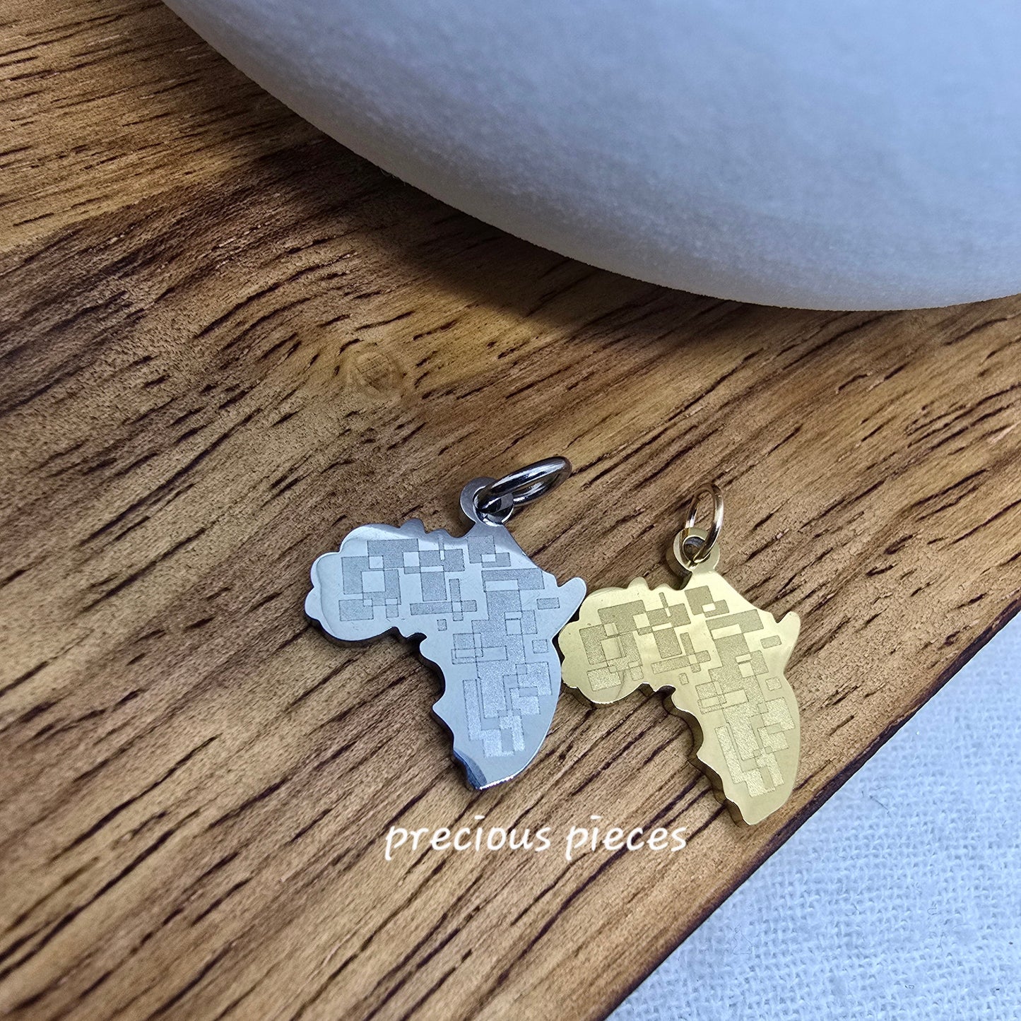 Africa Charm-Countries (click for more options)