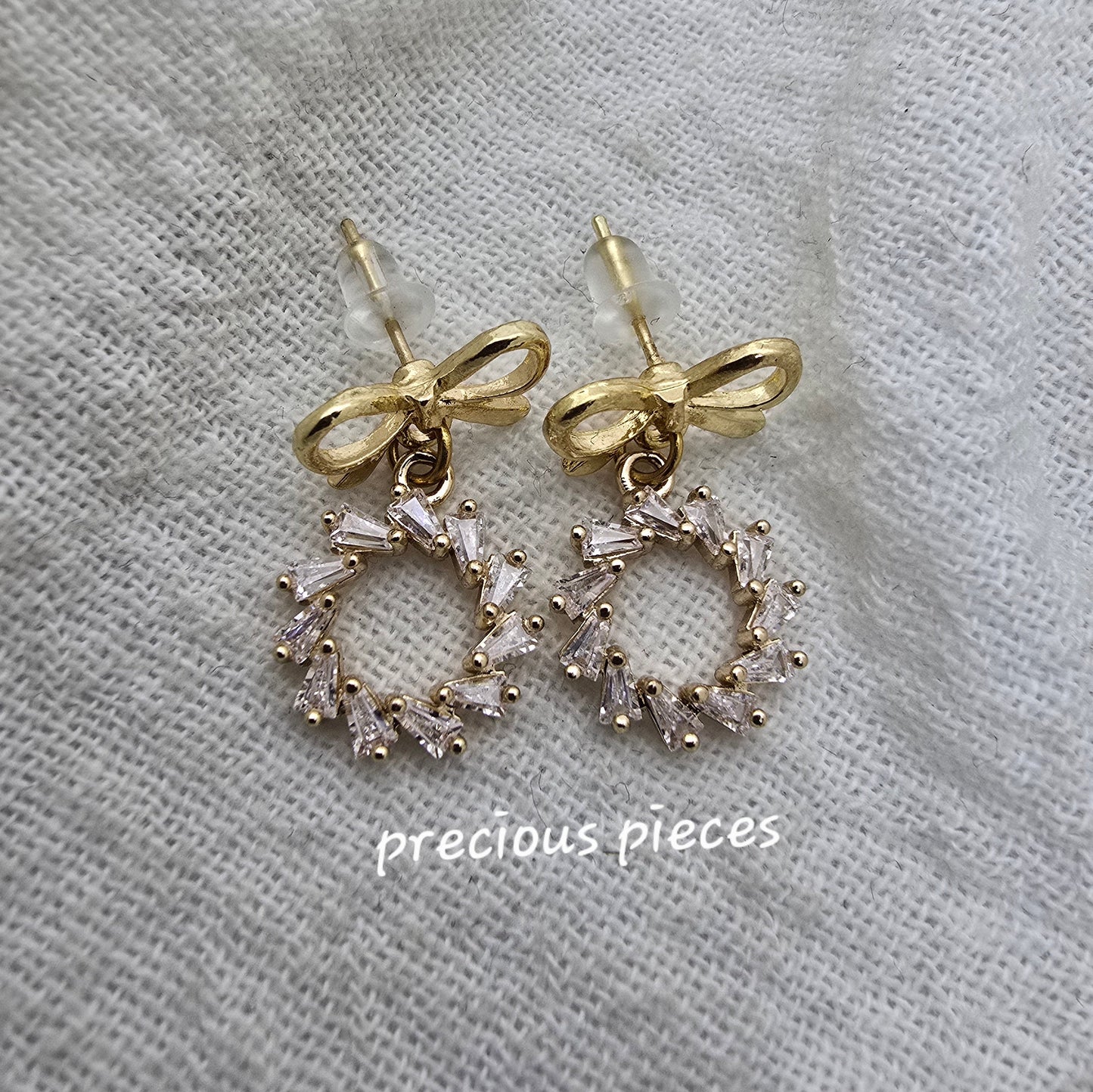 Gold Bow and Wreath Earrings