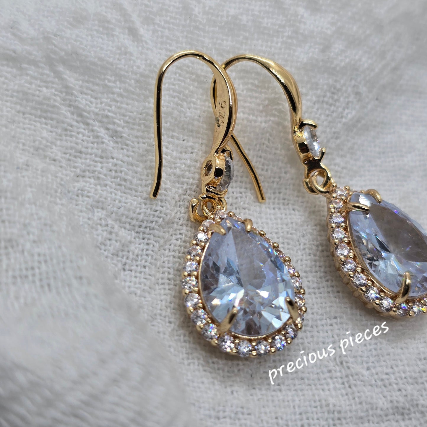 Zirconia Teardrop Earrings