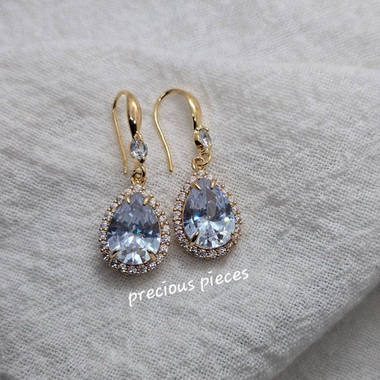 Zirconia Teardrop Earrings