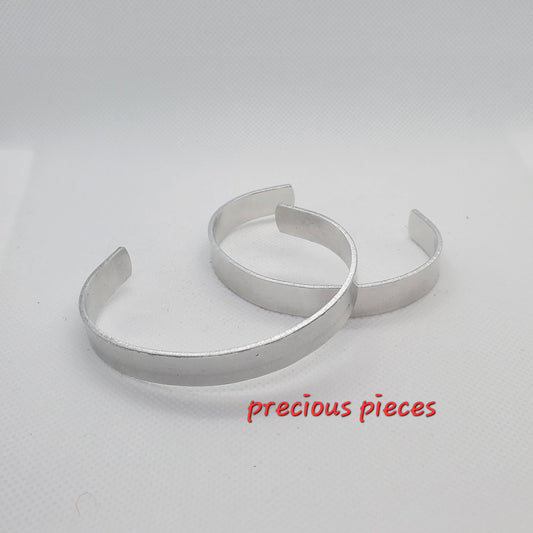 Medium Silver Bangles/Bracelets